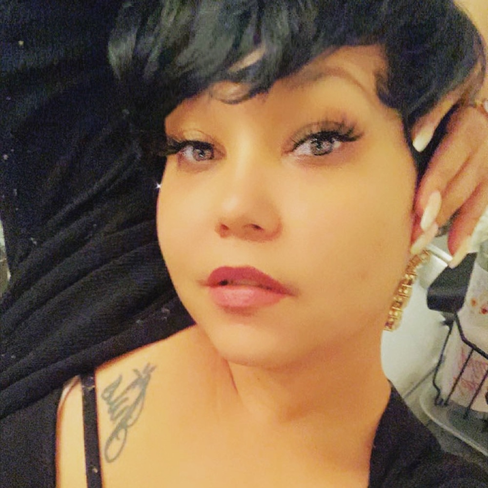 Meet your Posher, Julia